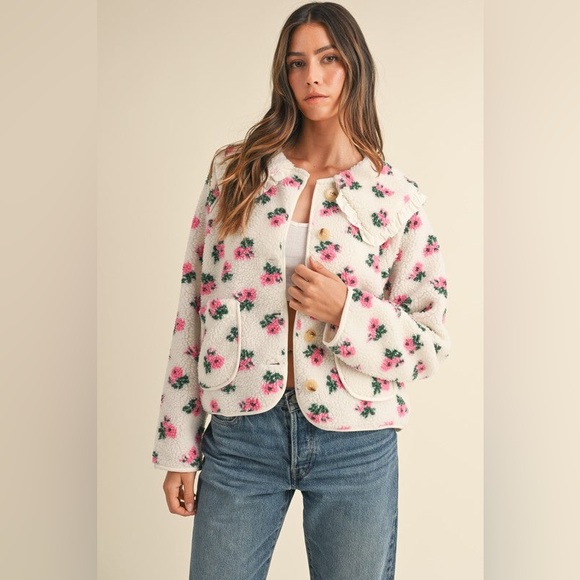 Floral Dream Peter Pan Sherpa Jacket - Picture 2 of 10